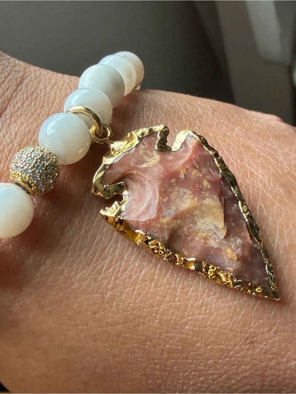 Semi-Precious White Beaded Bracelet with Gold-Edged Arrowhead Gemstone Charm